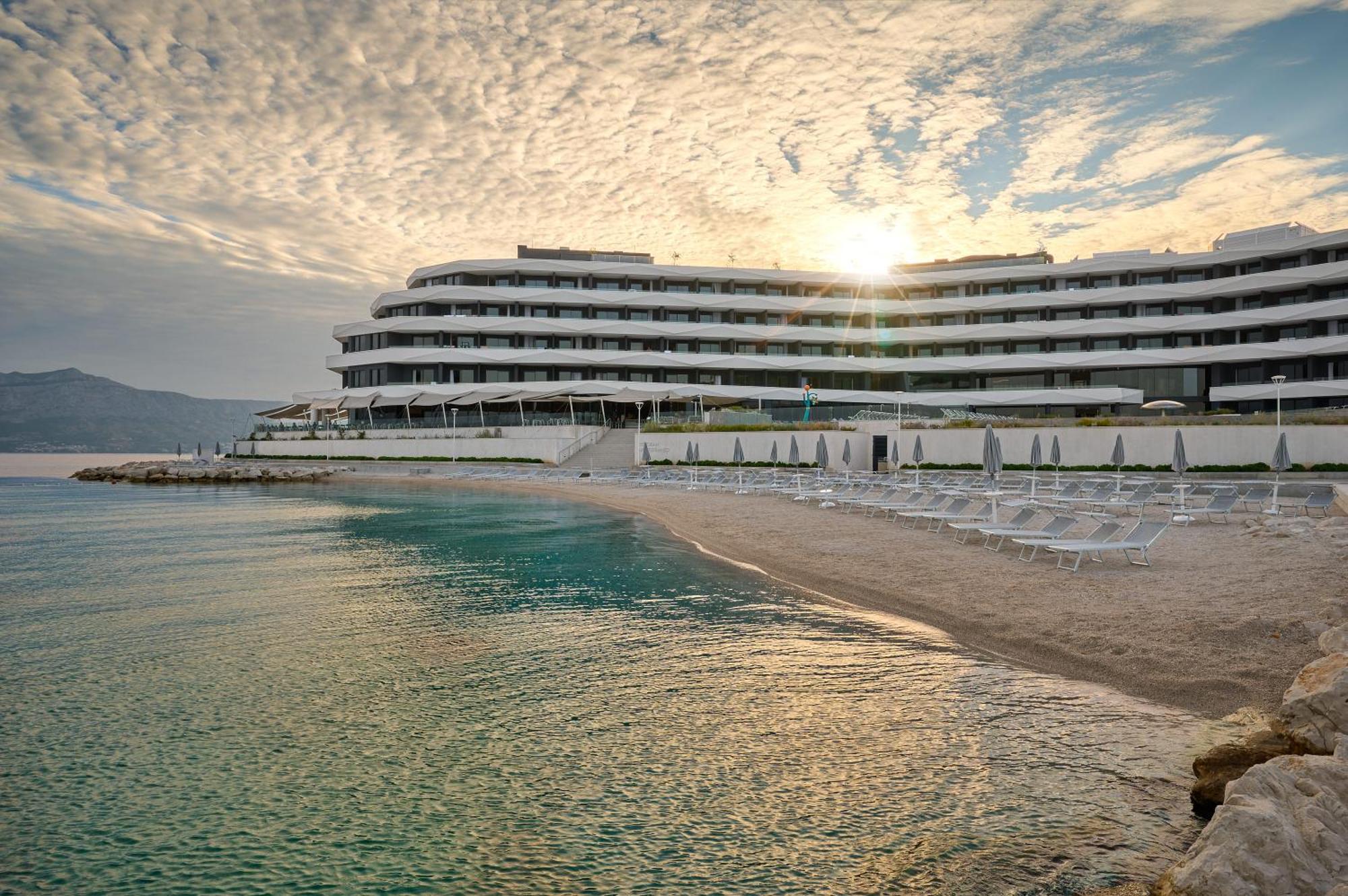 Grand Hotel View Postira Extérieur photo